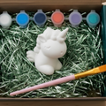 Paintable ceramic unicorn figurine kit with paintbrush and assorted paint colors