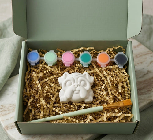 Paintable ceramic bull dog figurine kit with paintbrush and assorted paint colors
